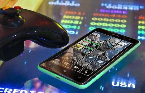 Nokia Lumia 625 games